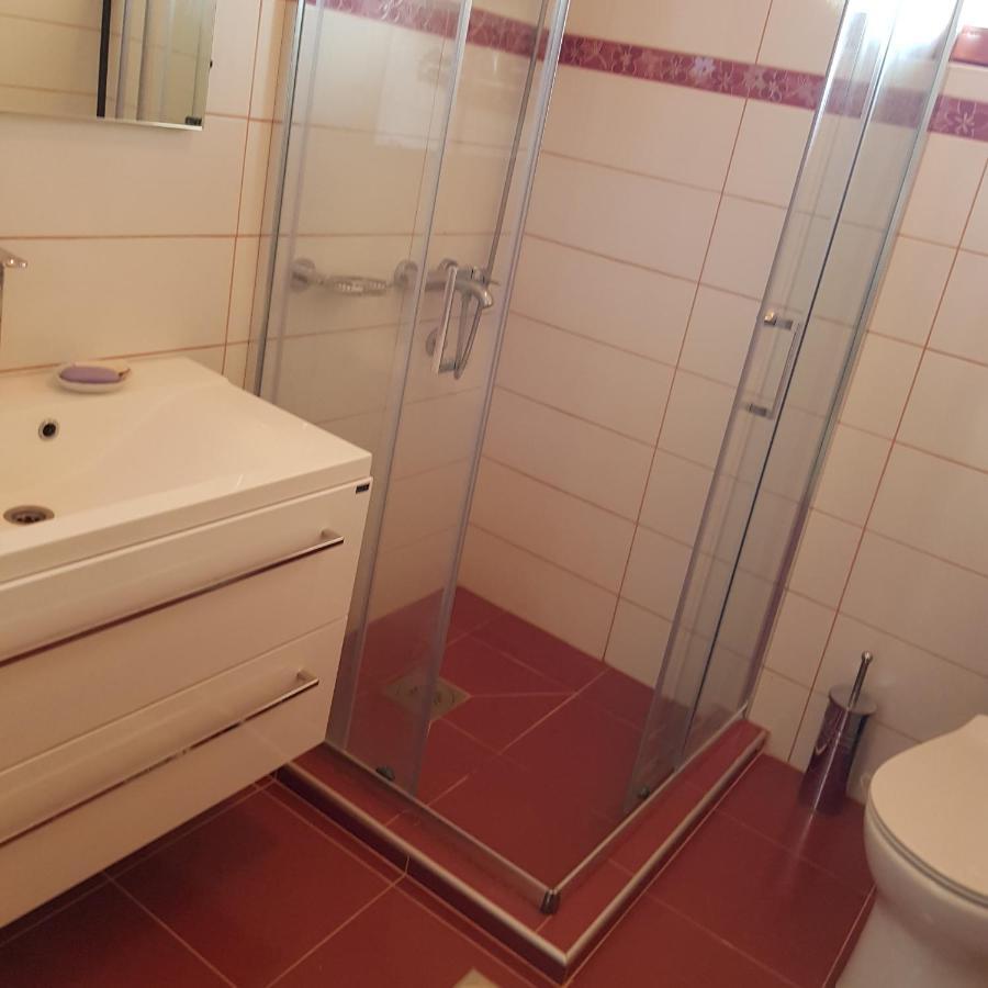 Knez Apartmani Senje Экстерьер фото